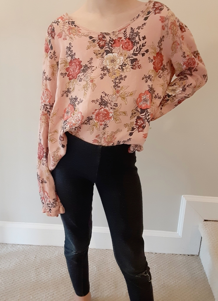 Billabong Floral Pattern Boho Girls shirt